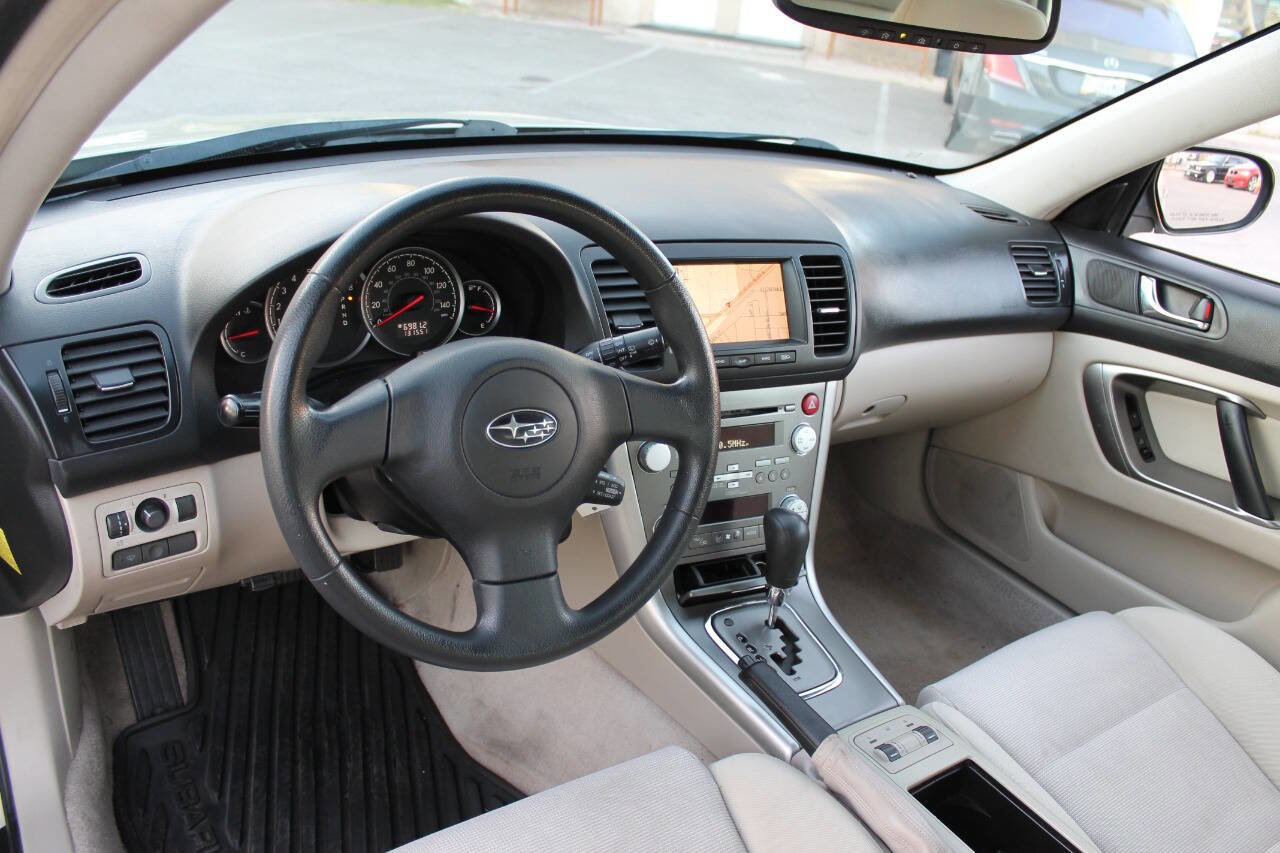 Used 2007 Subaru Outback 2.5i L.L. Bean image 21
