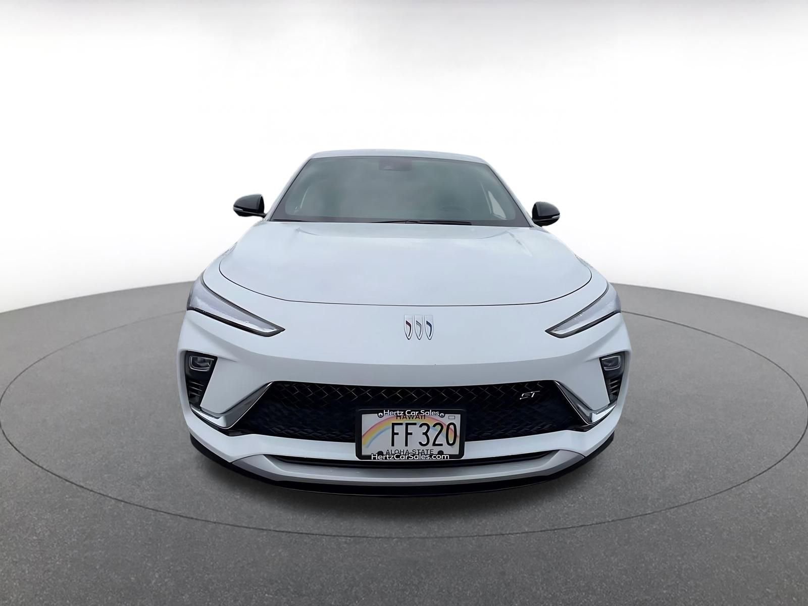 Used 2025 Buick Envista Sport Touring image 4