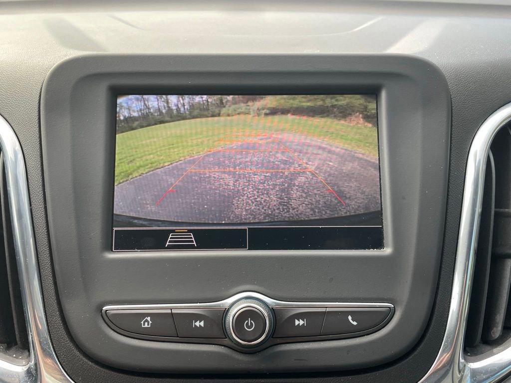 Used 2023 Chevrolet Equinox LS AWD/4WD image 38