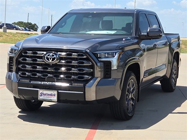 New 2025 Toyota Tundra Platinum image 3