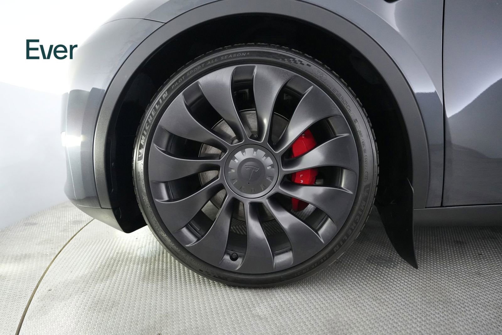 Used 2024 Tesla Model Y Performance AWD/4WD image 19