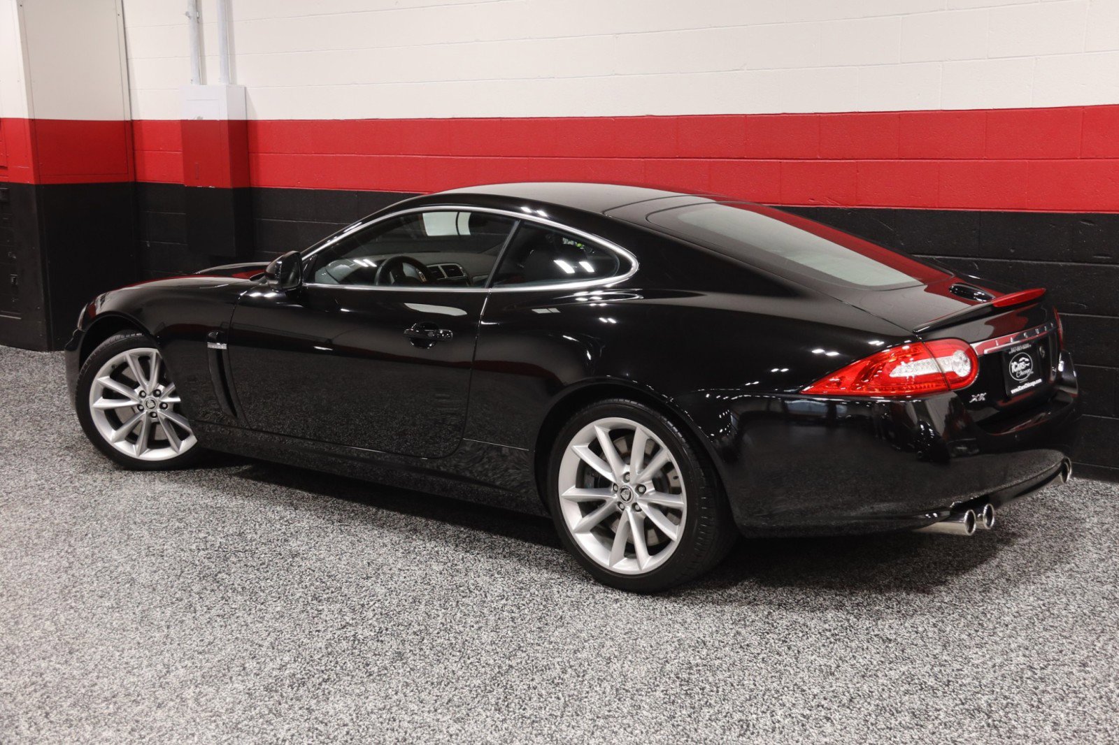 Used 2011 Jaguar XKR R image 25