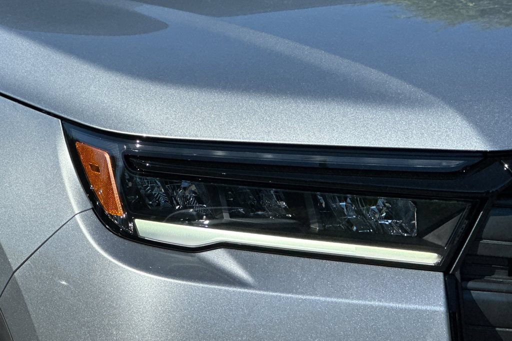 New 2026 Honda Pilot Sport image 30