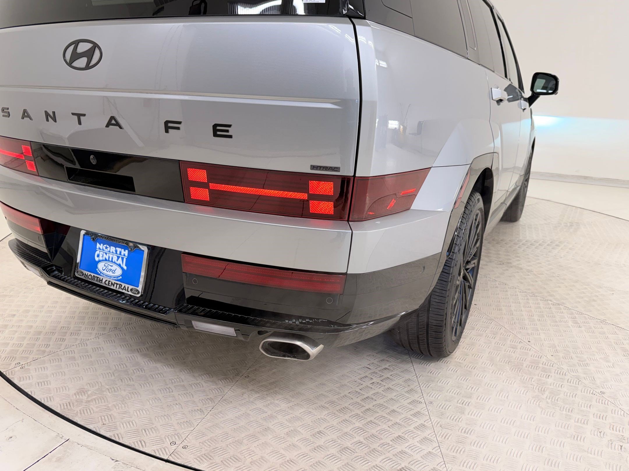 Used 2024 Hyundai Santa Fe Calligraphy image 34