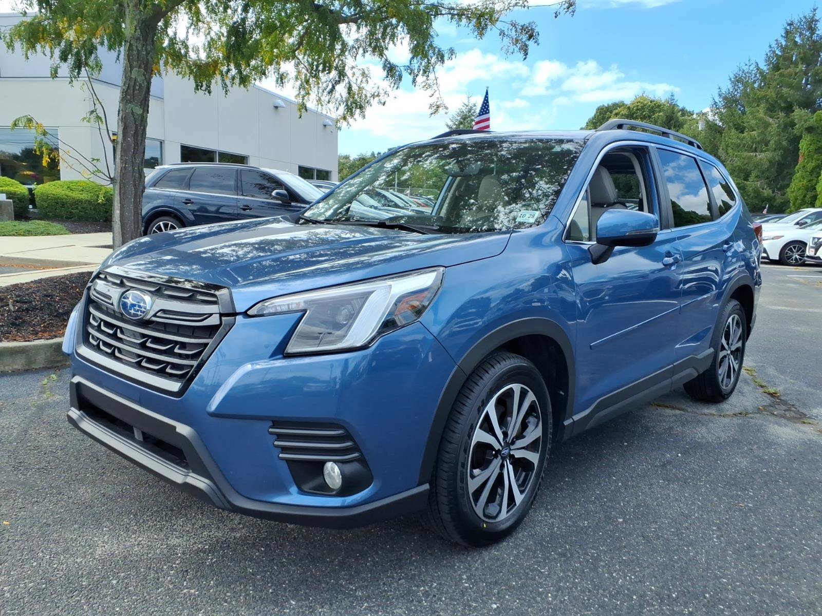 Certified 2023 Subaru Forester Limited AWD/4WD image 5
