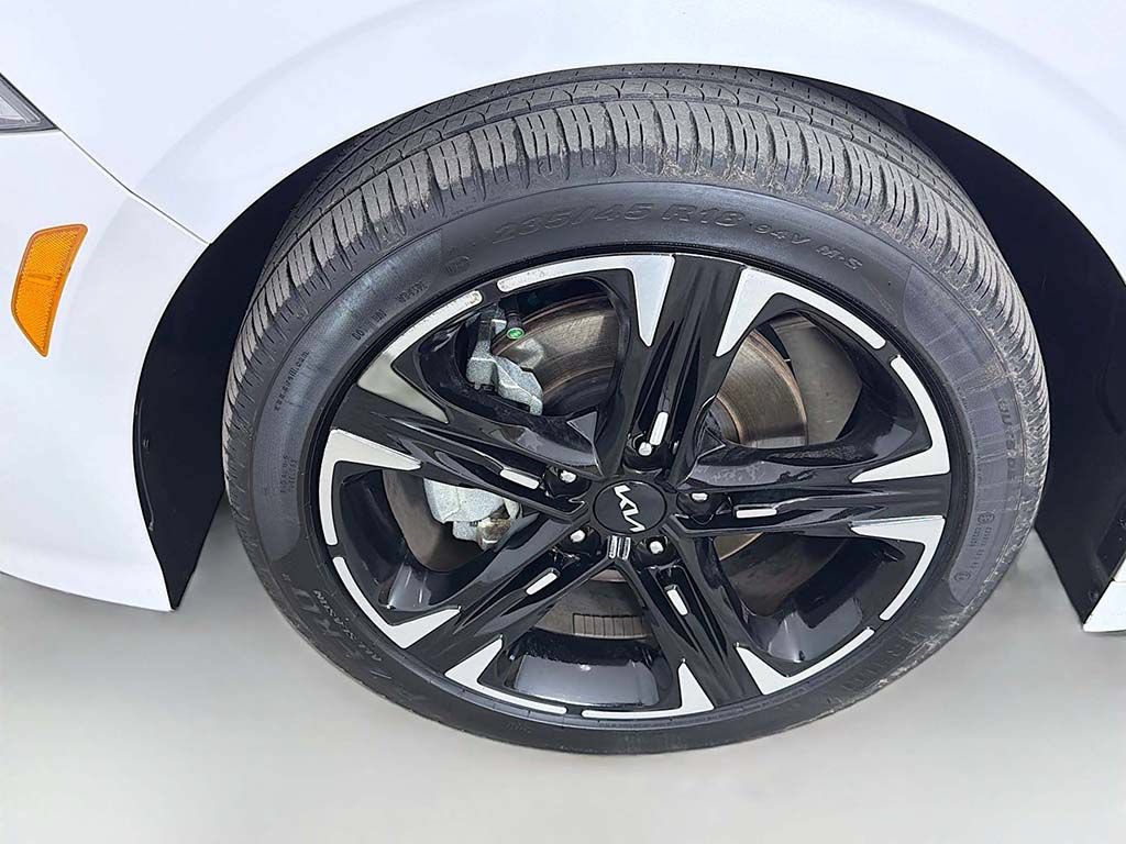 Used 2023 Kia K5 GT-Line AWD/4WD image 22