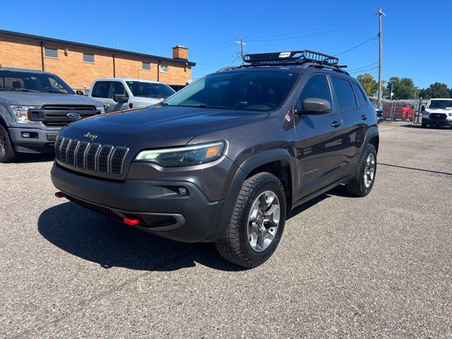 Used 2019 Jeep Cherokee Trailhawk w/ Cold Weather Group AWD/4WD image 28