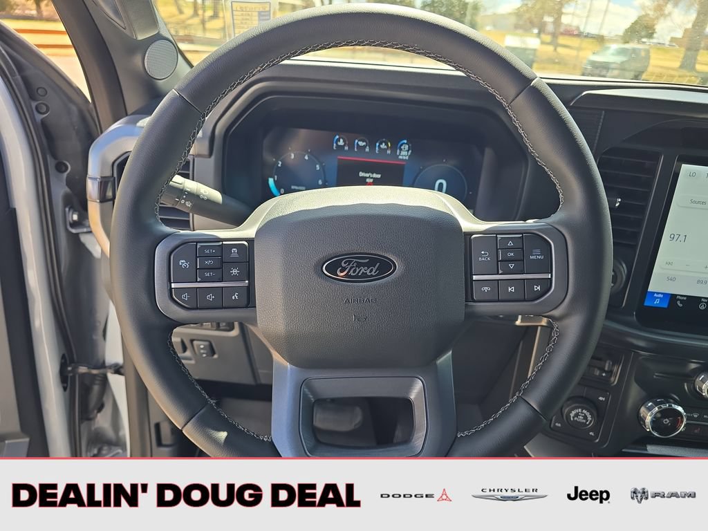 Used 2025 Ford F150 Lariat w/ Equipment Group 502A High AWD/4WD image 15