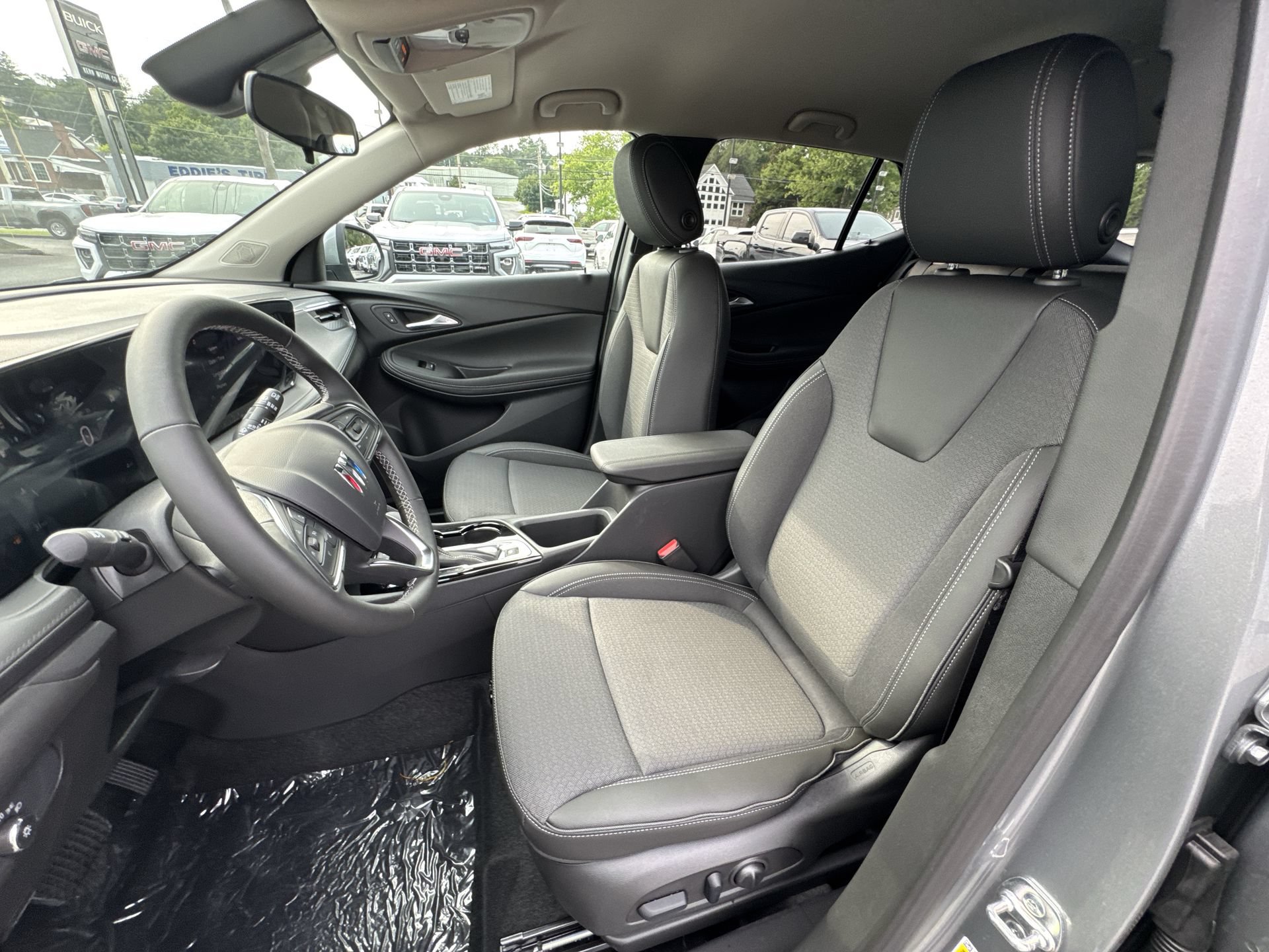 New 2026 Buick Encore GX Preferred w/ Comfort Package AWD/4WD image 13