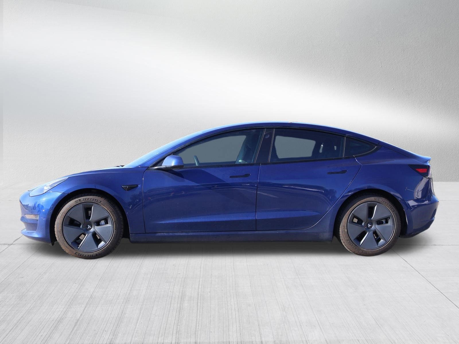 Used 2021 Tesla Model 3 Long Range image 4