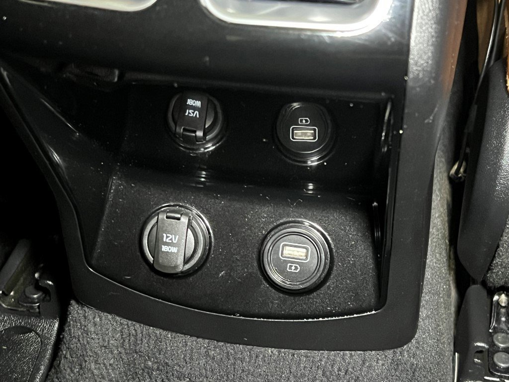 Used 2022 Kia Sorento SX Prestige w/ Rust Color Package image 18