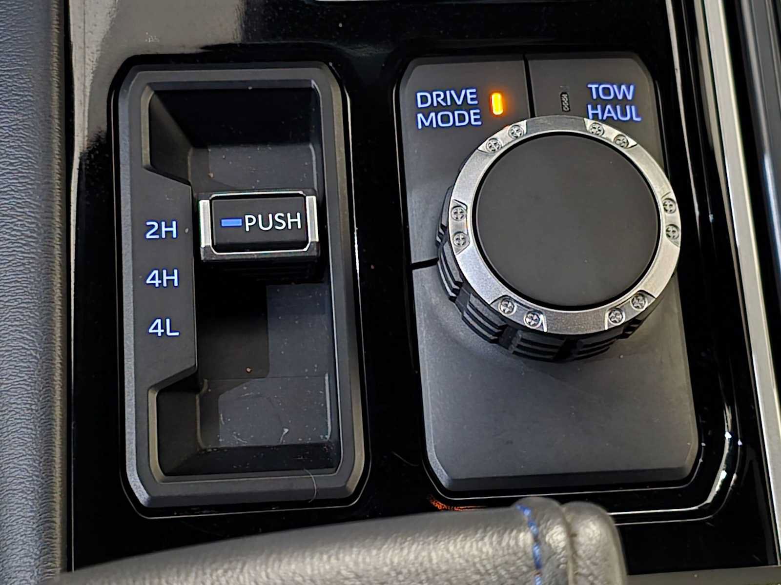 Used 2023 Toyota Tundra Platinum AWD/4WD image 18