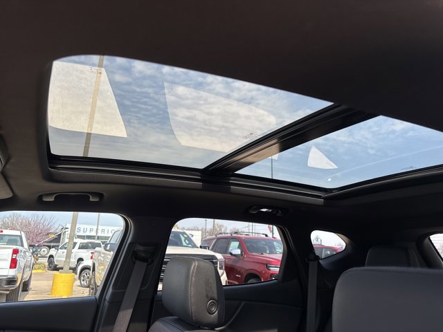 Used 2022 Chevrolet Blazer RS w/ Enhanced Convenience Package image 19