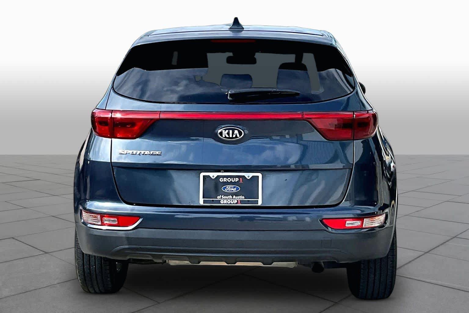 Used 2017 Kia Sportage LX AWD/4WD image 5