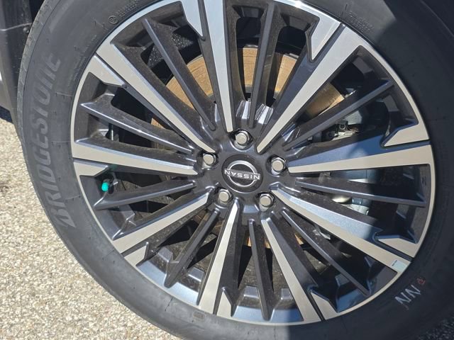 New 2026 Nissan Pathfinder Platinum AWD/4WD image 10
