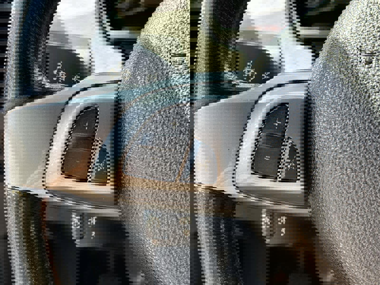 Used 2004 BMW Z4 2.5i image 17