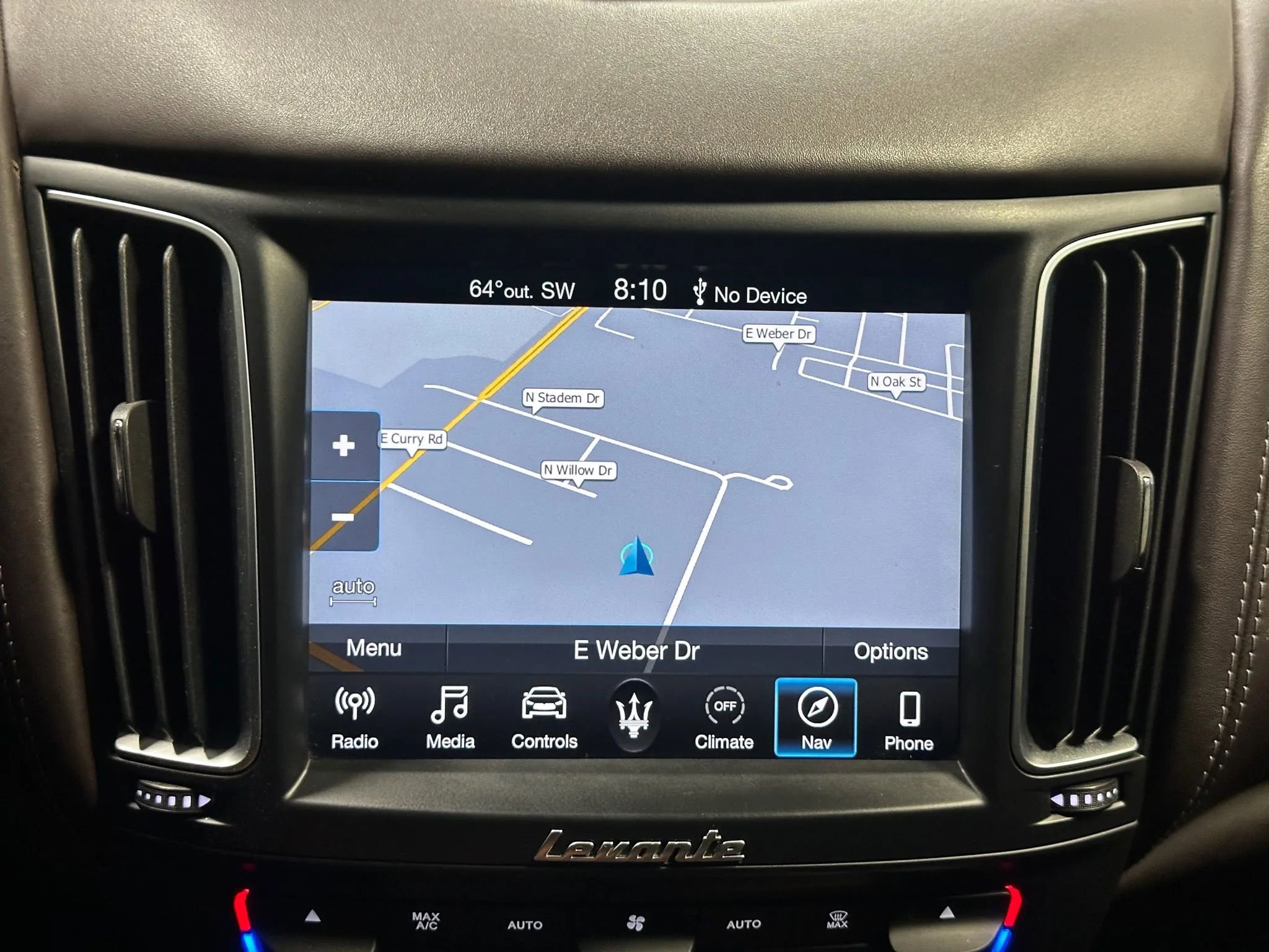 Used 2019 Maserati Levante GranLusso AWD/4WD image 44
