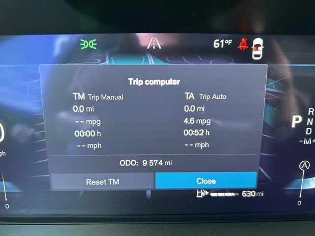 Used 2025 Volvo XC60 B5 Plus image 21