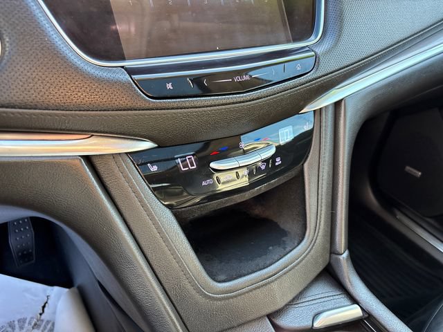 Used 2018 Cadillac XT5 Luxury AWD/4WD image 24
