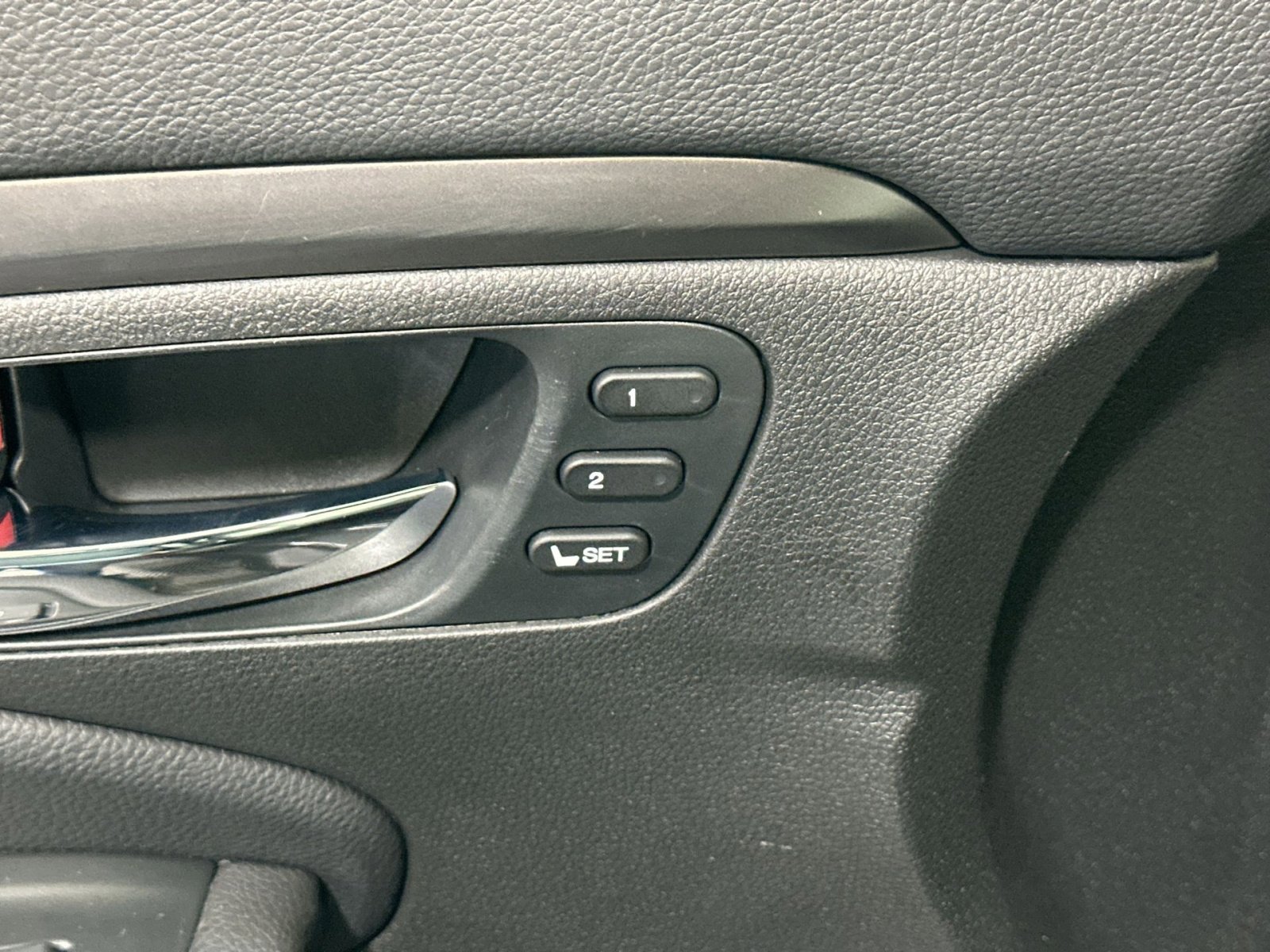 Used 2022 Honda Pilot EX-L image 17