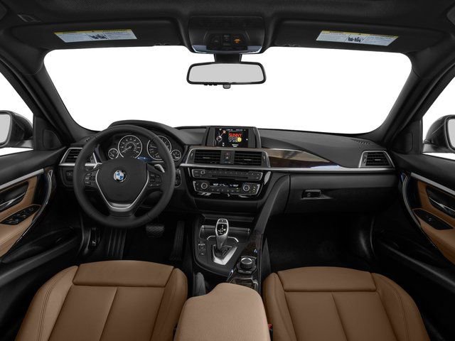 Used 2017 BMW 330i xDrive Sedan AWD/4WD image 8