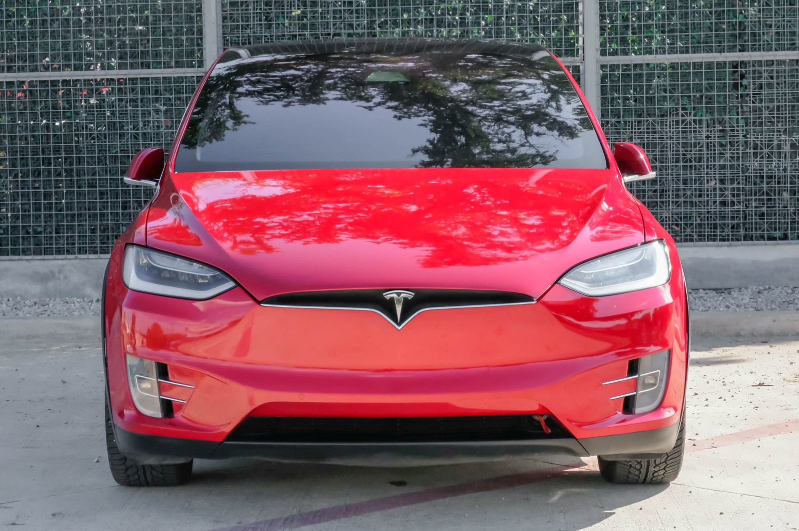 Used 2017 Tesla Model X 75D AWD/4WD image 6