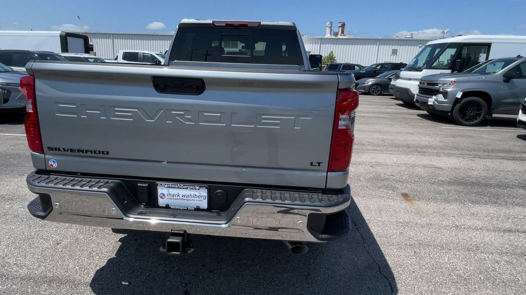 New 2026 Chevrolet Silverado 2500 LT w/ All Star Edition AWD/4WD image 9