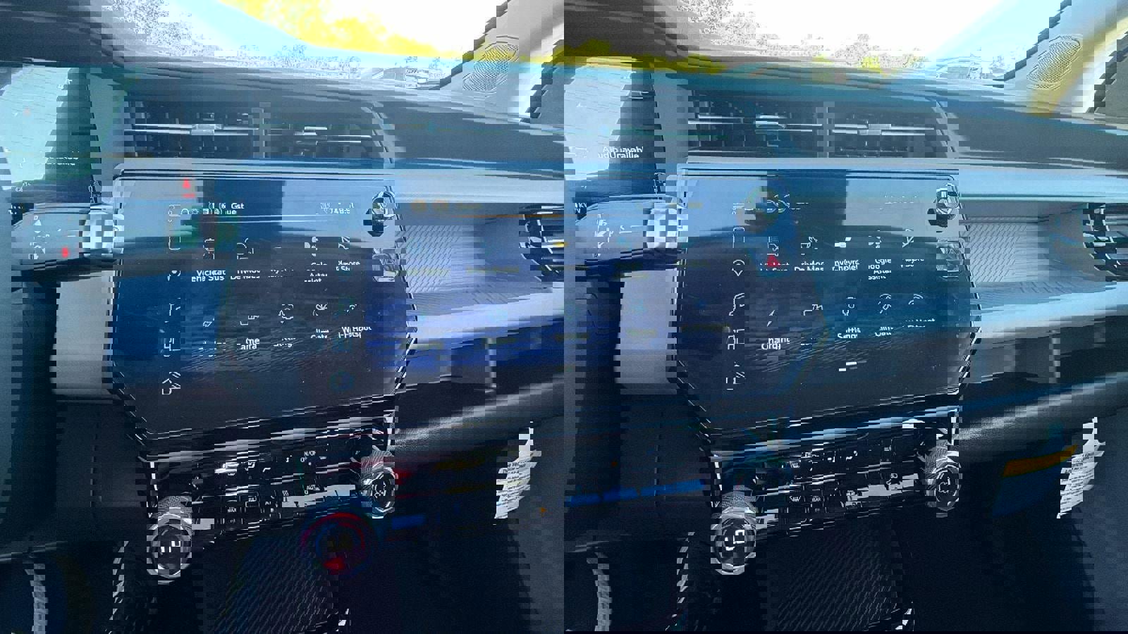 New 2027 Chevrolet Bolt LT w/ Comfort Package image 22