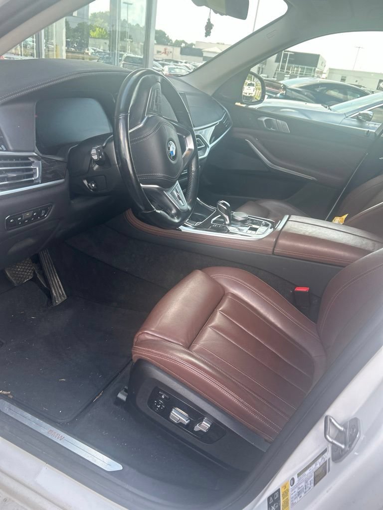 Used 2019 BMW X7 xDrive40i w/ Premium Package AWD/4WD image 11
