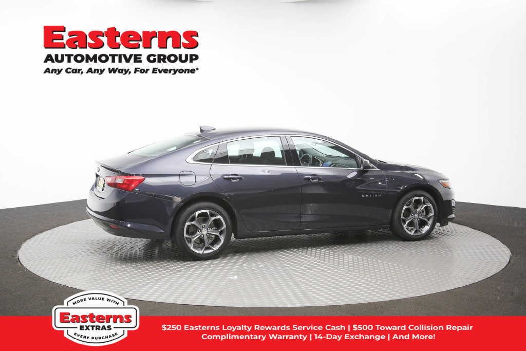 Used 2023 Chevrolet Malibu LT FWD image 39
