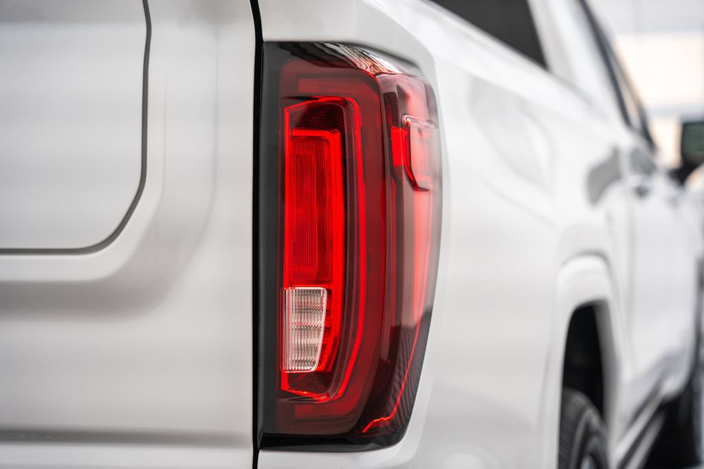 Used 2024 GMC Sierra 1500 Denali Ultimate AWD/4WD image 8