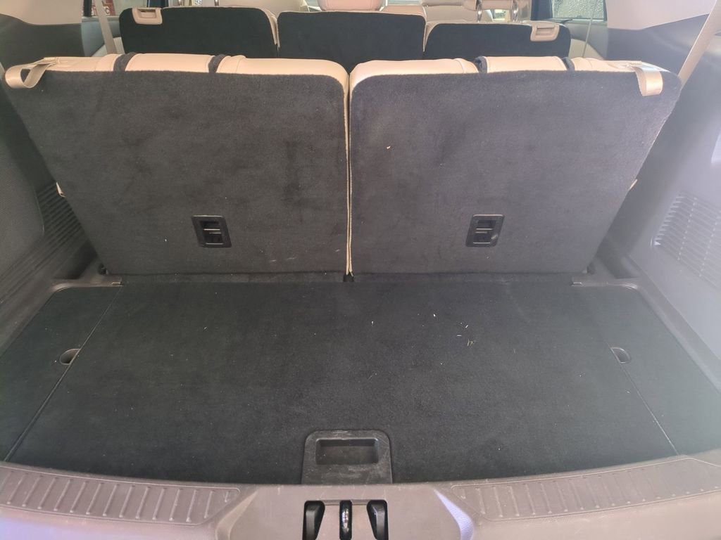 New 2026 Volkswagen Tiguan SE image 36