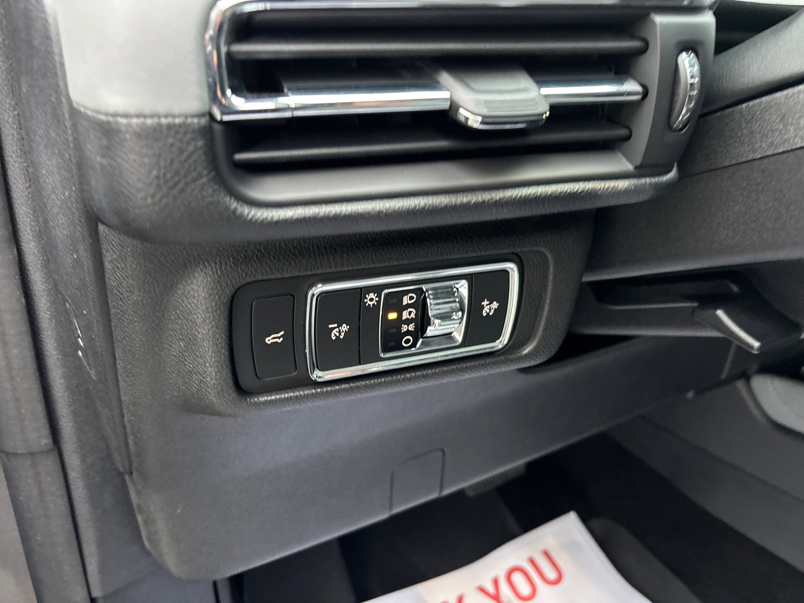 Used 2022 Lincoln Corsair FWD image 14