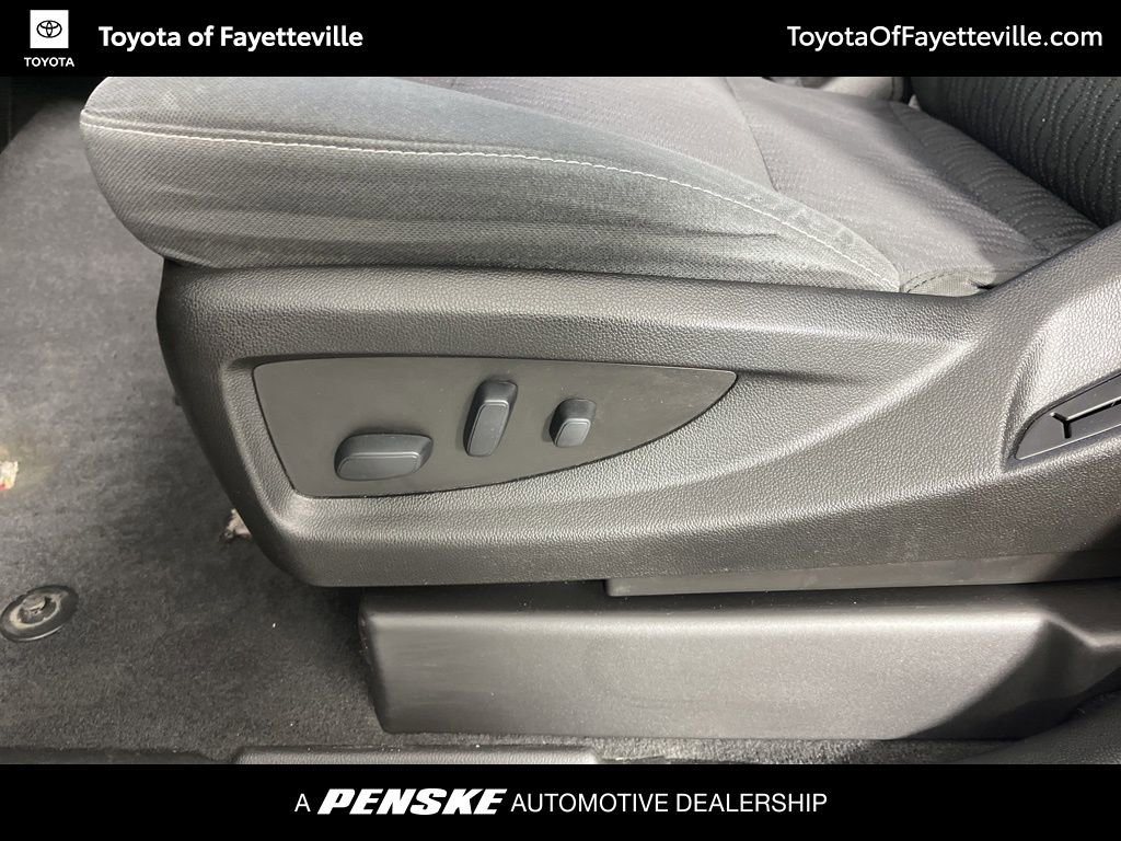 Used 2019 Chevrolet Tahoe LS w/ All-Season Package image 23