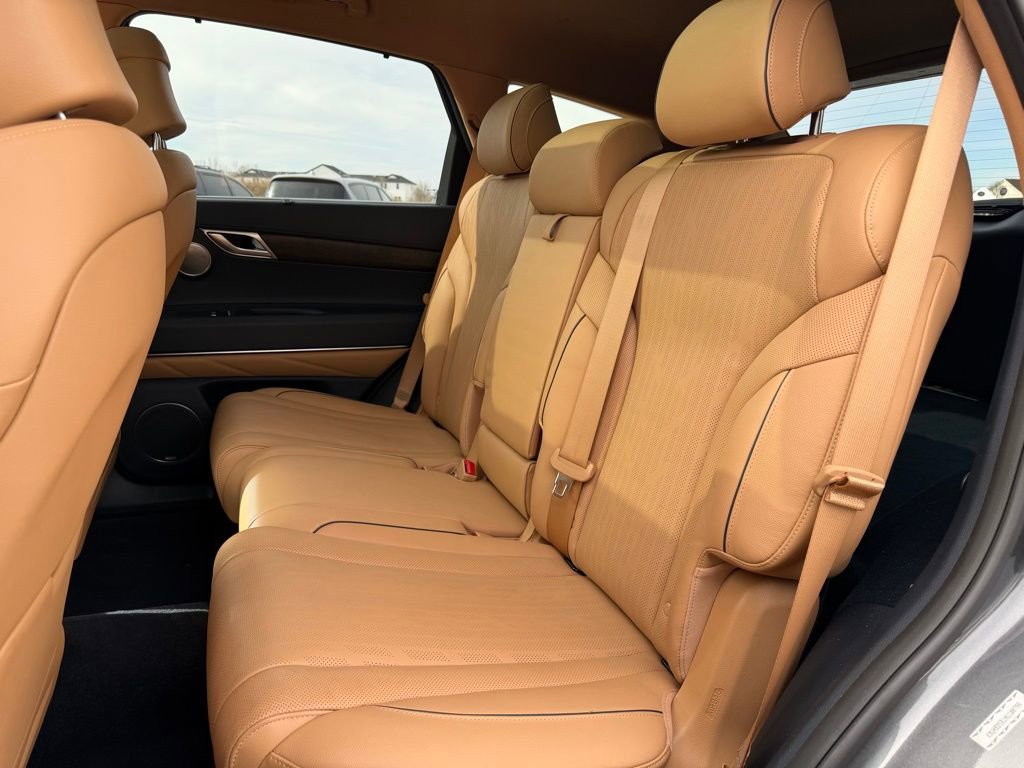 Used 2022 Genesis GV80 2.5T w/ Prestige Package 04 image 24