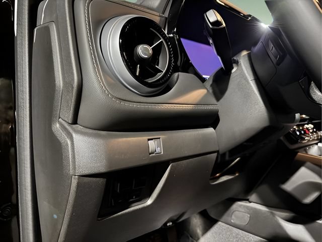 Used 2024 Chevrolet Colorado LT w/ LT Convenience Package II AWD/4WD image 22