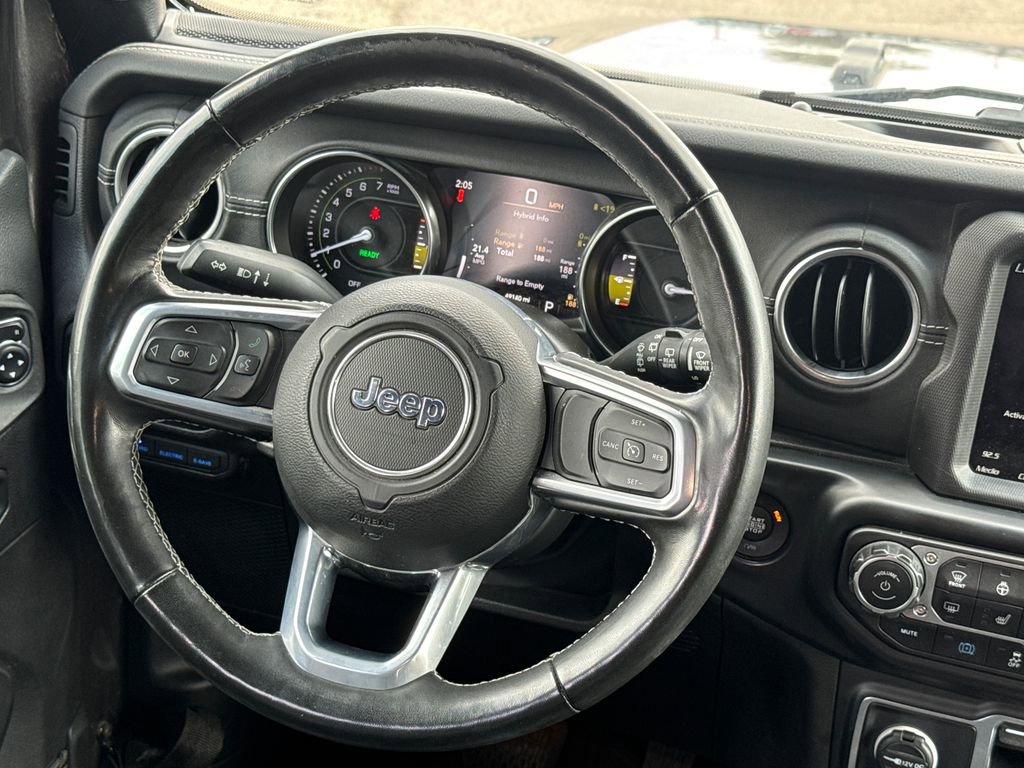 Used 2021 Jeep Wrangler Unlimited Sahara w/ Cold Weather Group image 15