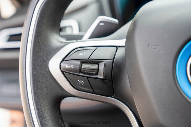 Used 2019 BMW i8 Coupe AWD/4WD image 64