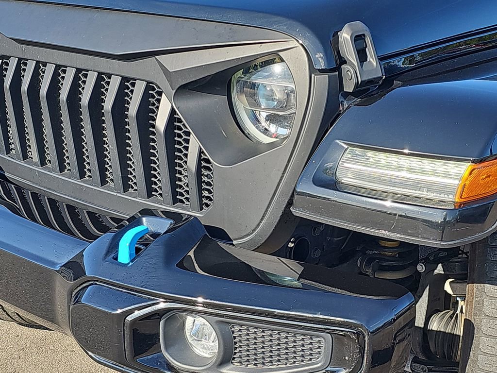 Used 2022 Jeep Wrangler Unlimited Sahara image 35