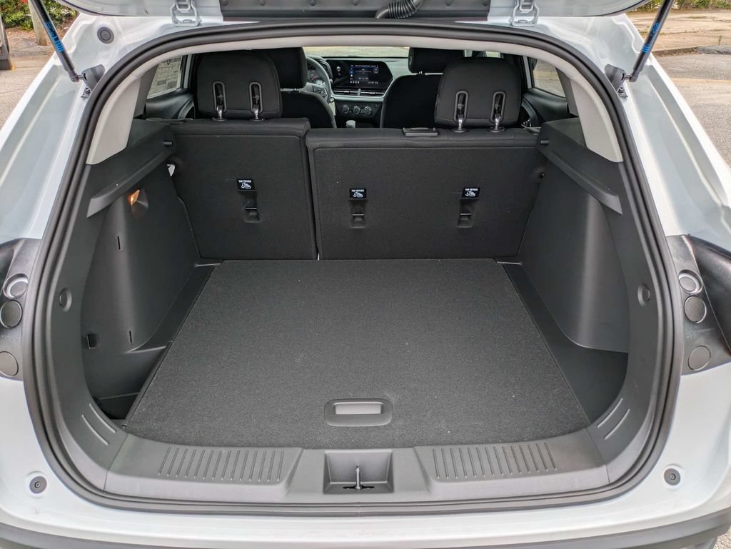 New 2026 Chevrolet Trax LS FWD image 13