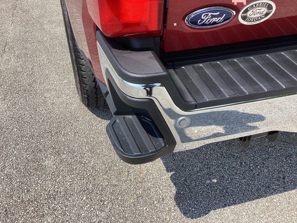 New 2026 Ford F250 King Ranch w/ Chrome Package image 15