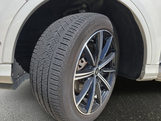 Used 2024 Audi Q7 3.0T Premium Plus AWD/4WD image 37