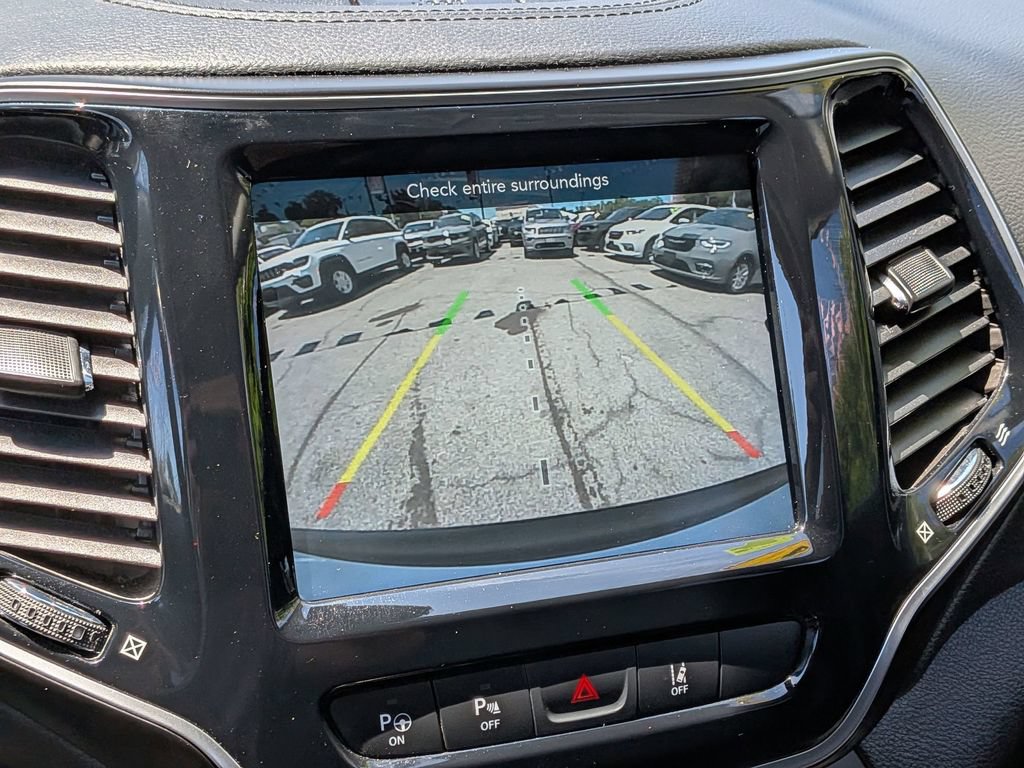 Used 2021 Jeep Cherokee Limited AWD/4WD image 19
