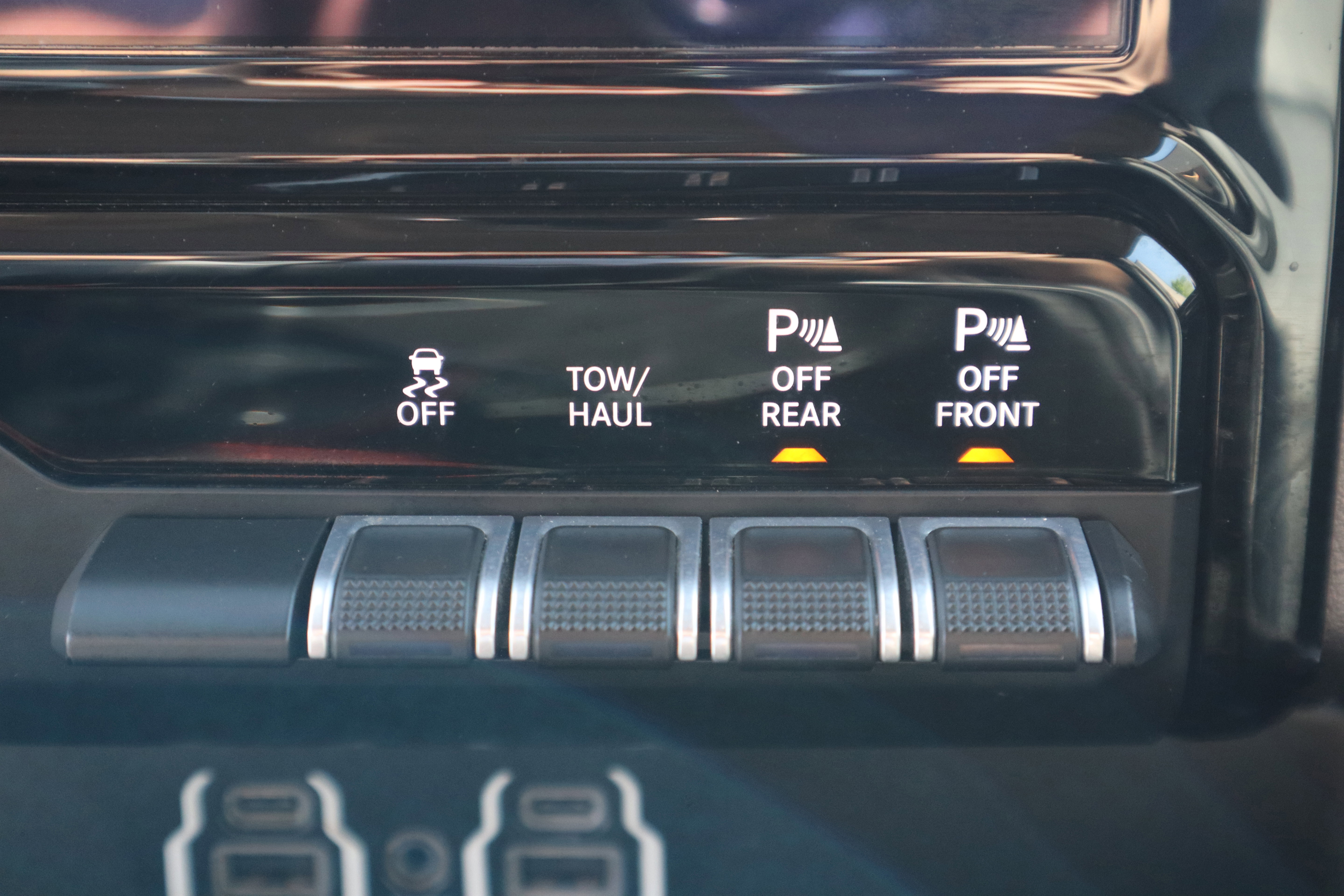 Used 2021 RAM 1500 Laramie image 23