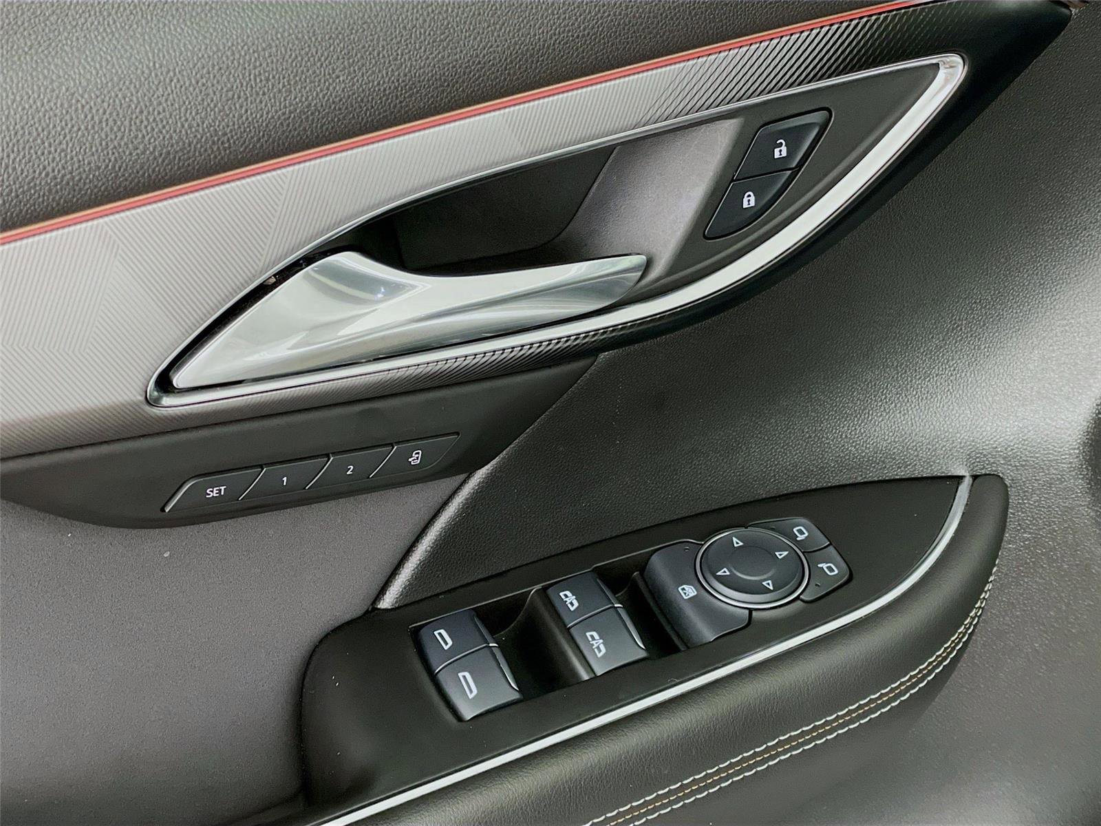 Used 2024 Buick Envision Sport Touring image 21