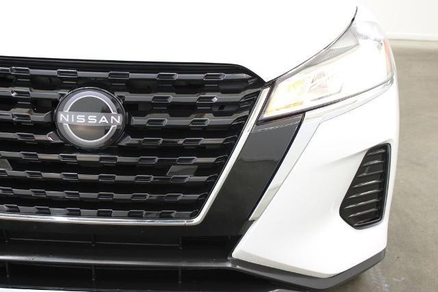 Certified 2023 Nissan Kicks S FWD image 8