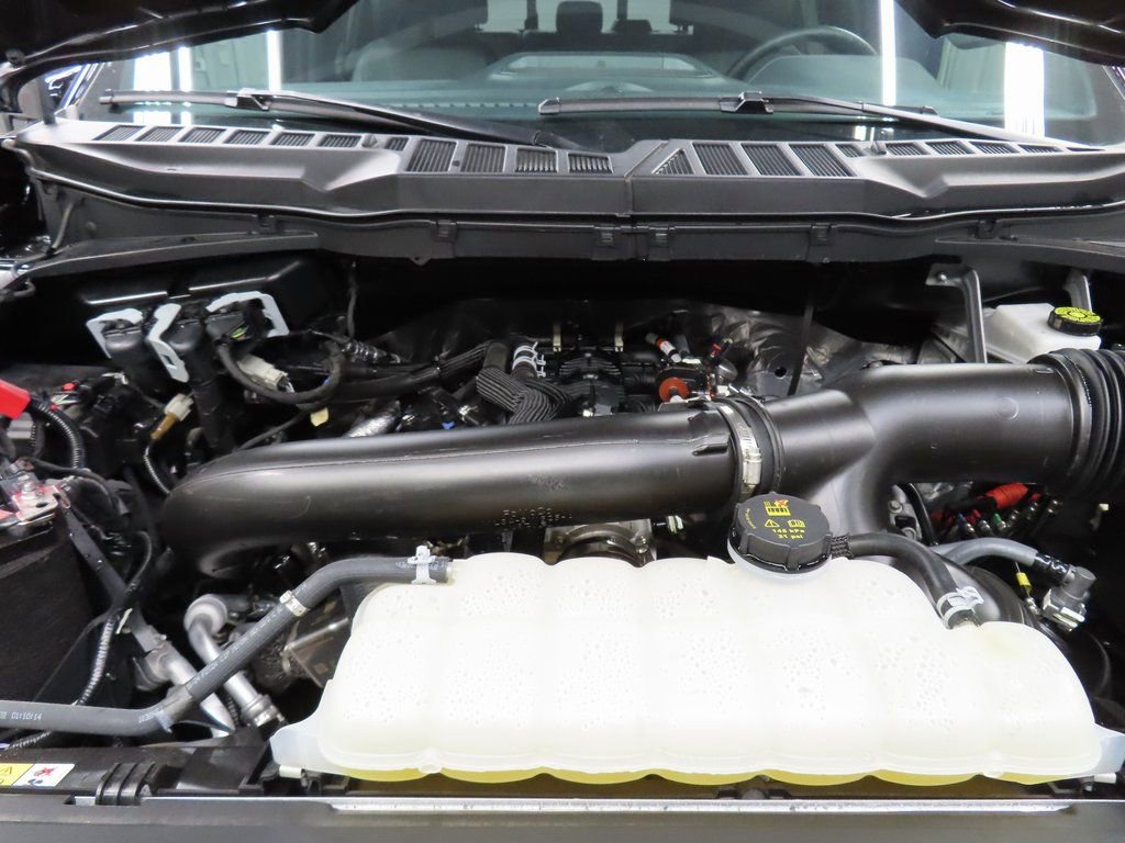 Used 2025 Ford F150 Lariat image 27