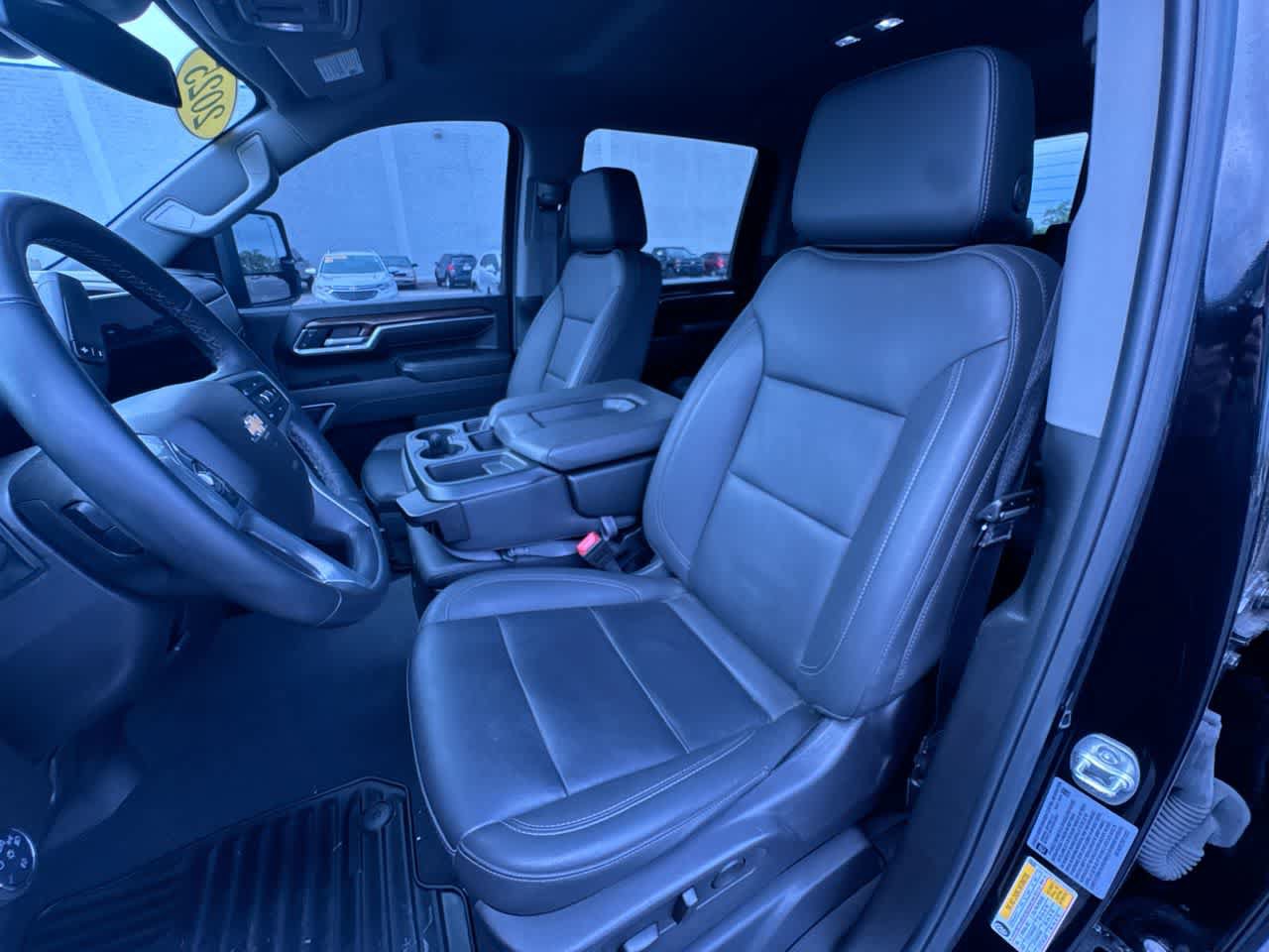 Used 2025 Chevrolet Silverado 3500 LT w/ All Star Edition RWD image 14