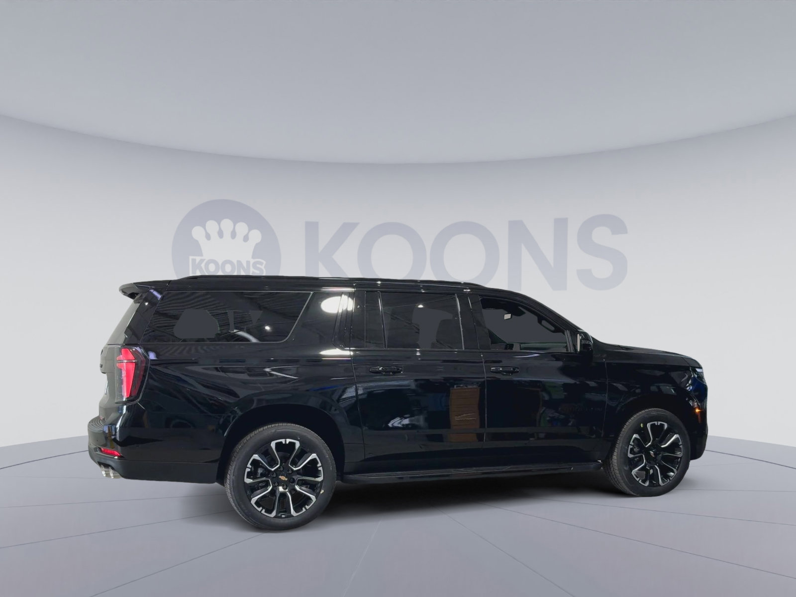 New 2026 Chevrolet Suburban RST w/ Comfort Package AWD/4WD image 12