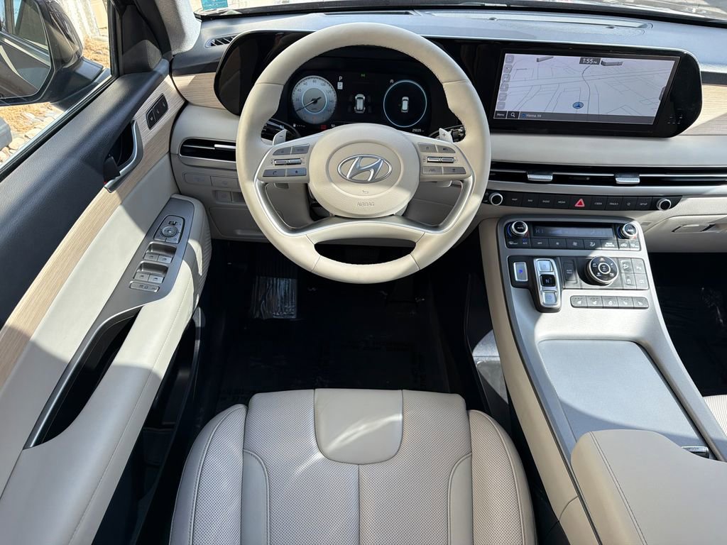 Used 2023 Hyundai Palisade Limited image 23